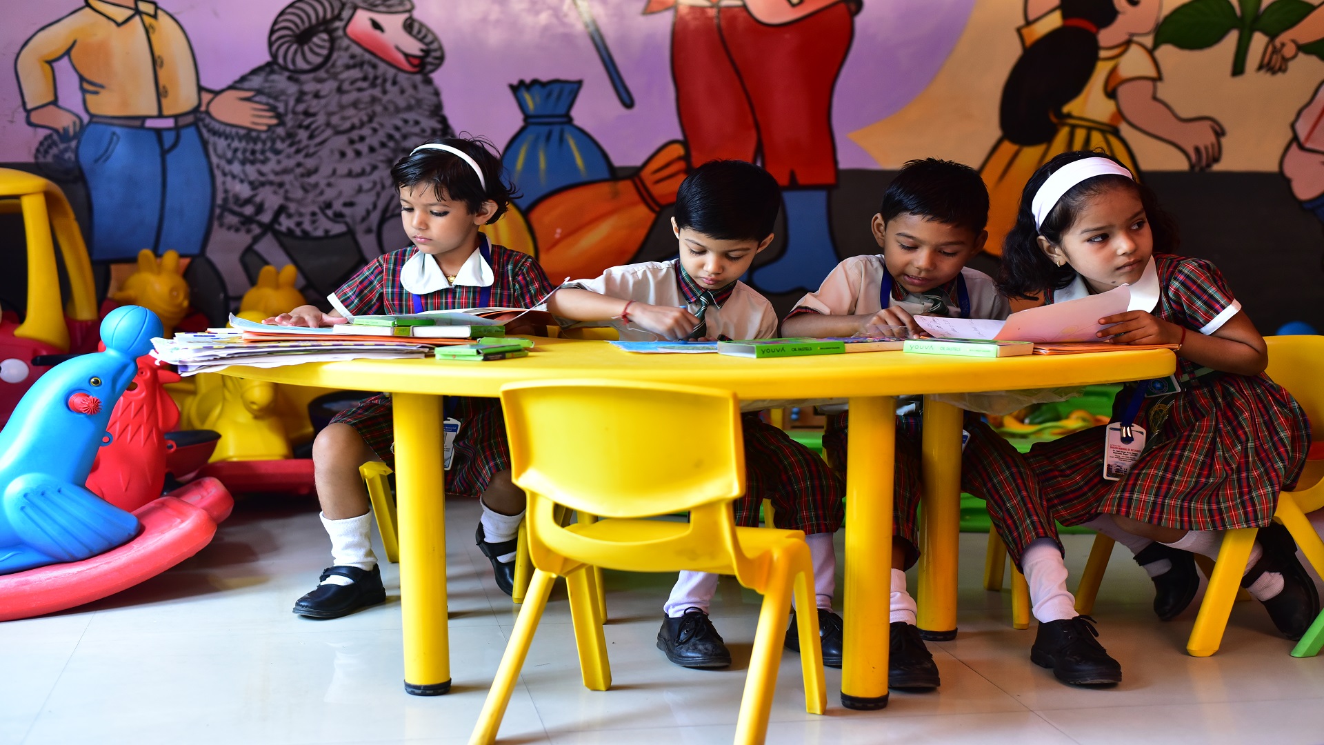 LIONS ENGLISH HIGHER SECONDARY SCHOOL